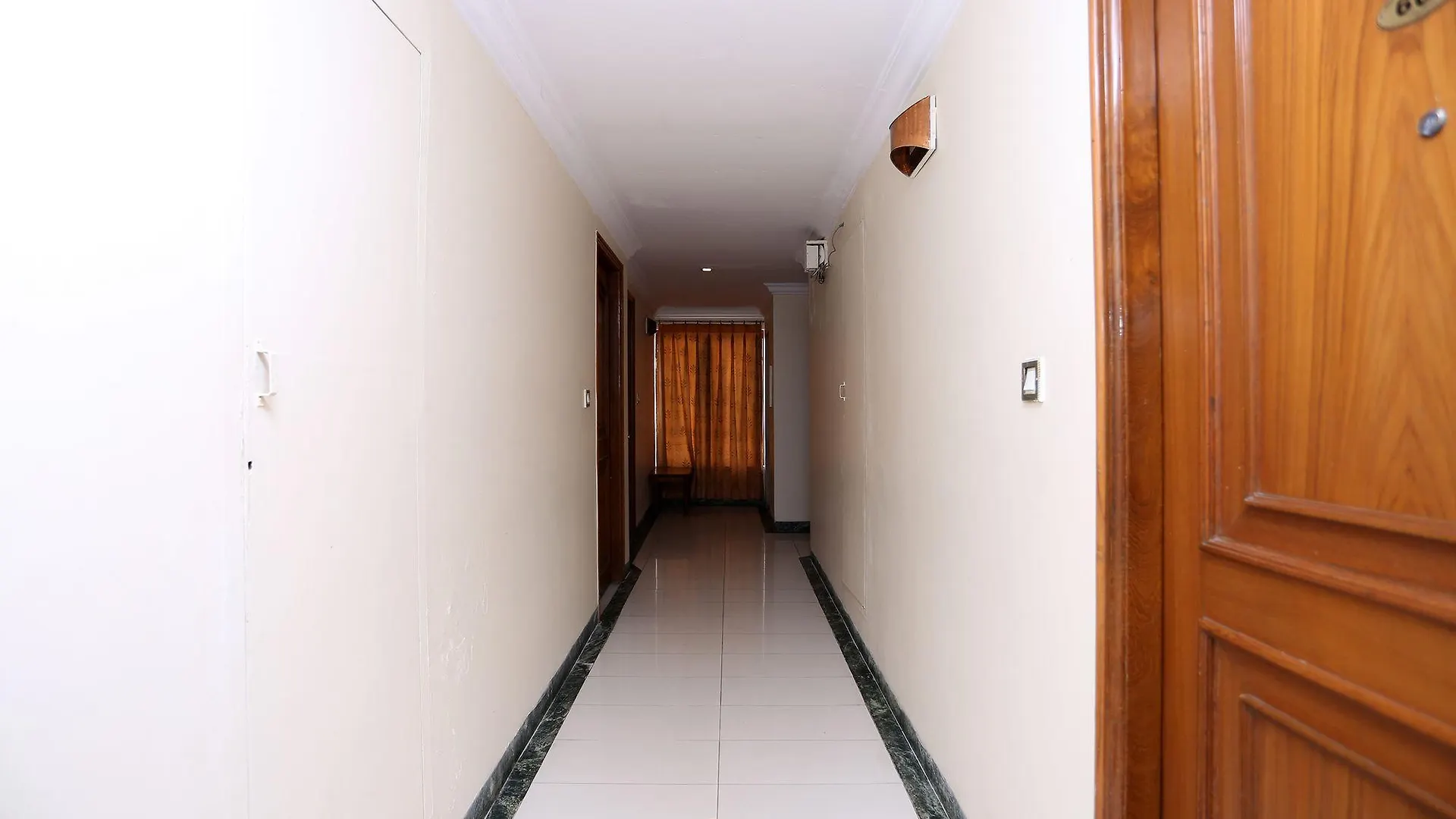 Hotel Oyo 9396 Maurya Residency à Mysore 2*,